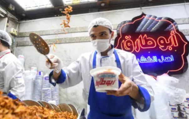 EGYPT ORDERS EARLY CLOSURES FOR SHOPS AND RESTAURANTS AS ENERGY CRISIS INTENSIFIES NATIONWIDE